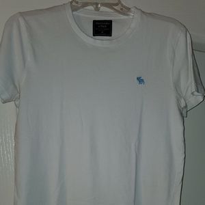 White Abercrombie tshirt